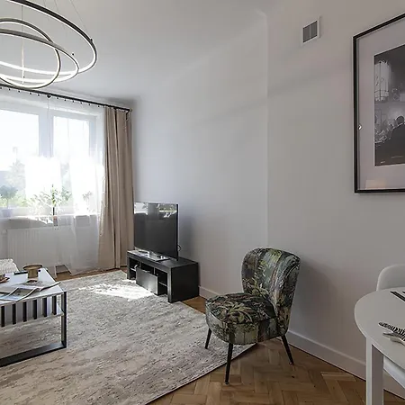 Wola Vibe! 2 - 5min Metro - 15min Centrum Apartamento *